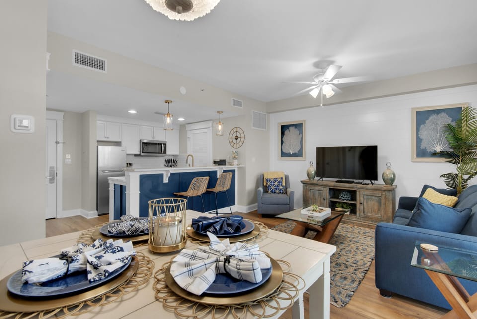 Dinning Room/Living Room/Kitchen
