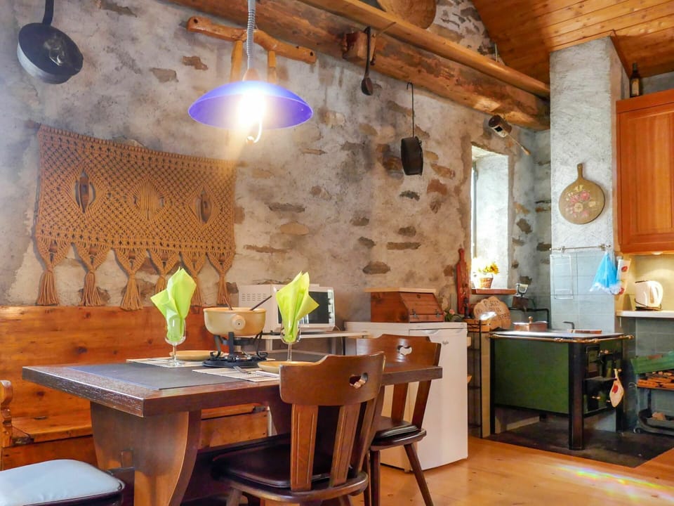 Furniture, Table, Property, Wood, Interior Design, Lighting, Architecture, Chair, Floor, Flooring