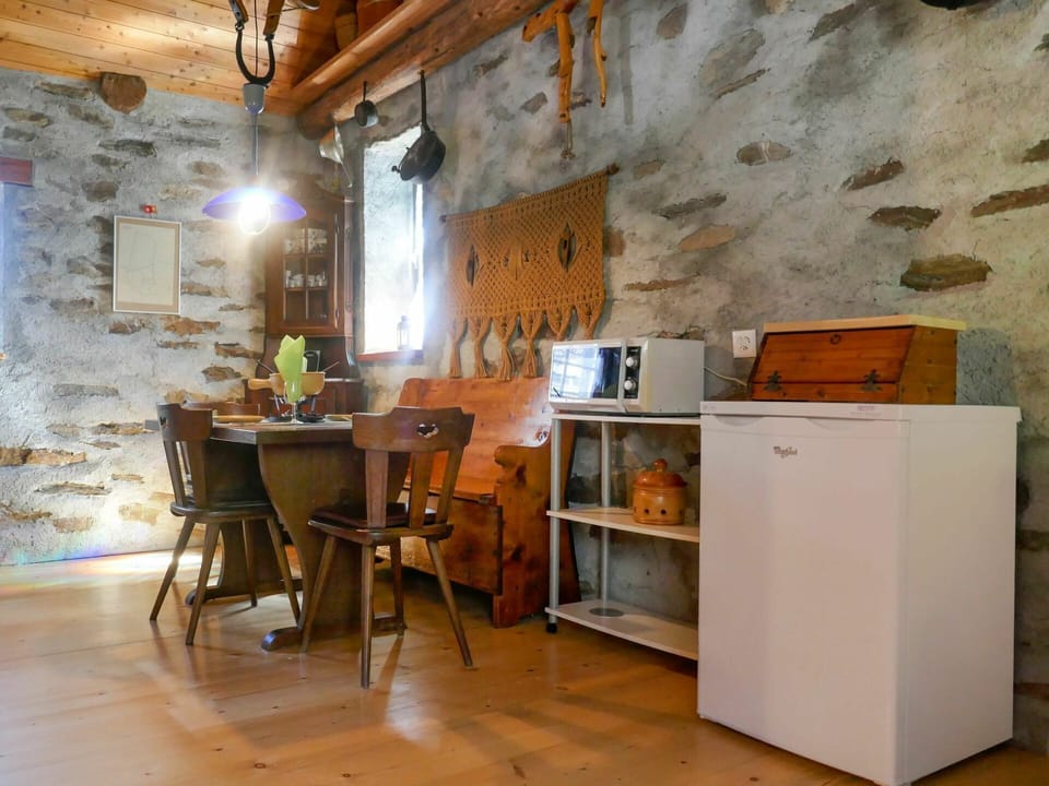 Furniture, Property, Table, Chair, Wood, Cabinetry, Building, Lighting, Interior Design, Flooring