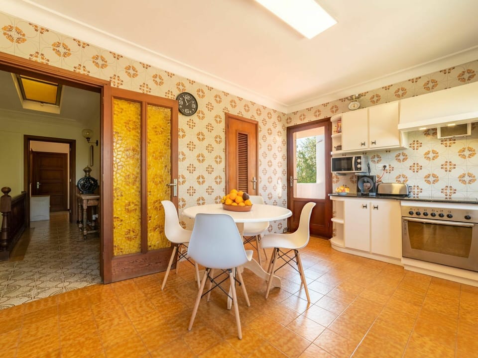 Furniture, Property, Cabinetry, Chair, Table, Wood, Kitchen, Building, Lighting, Countertop