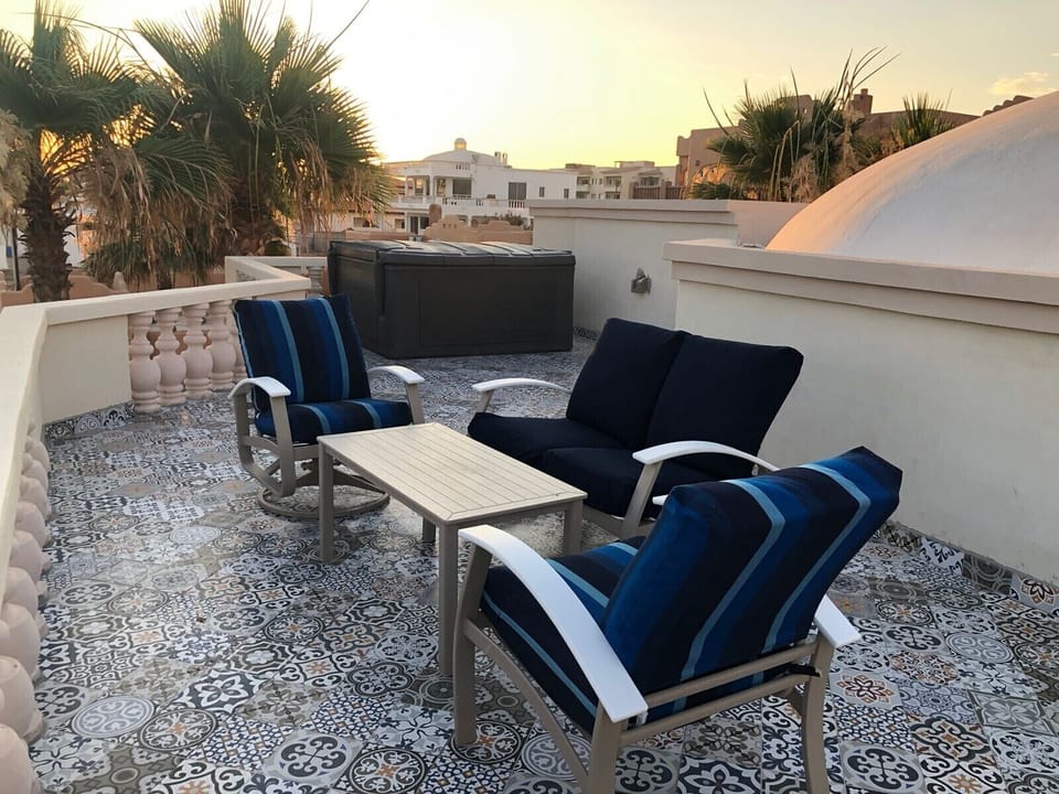 Top observation patio.