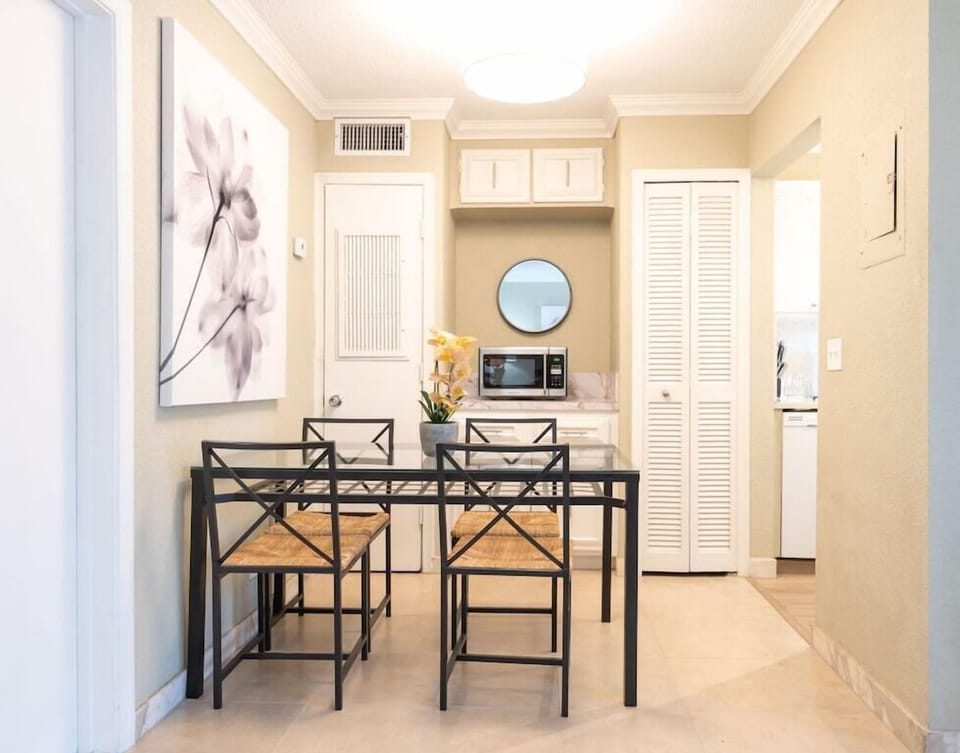 This apartment includes it's own central air conditioning and water heater