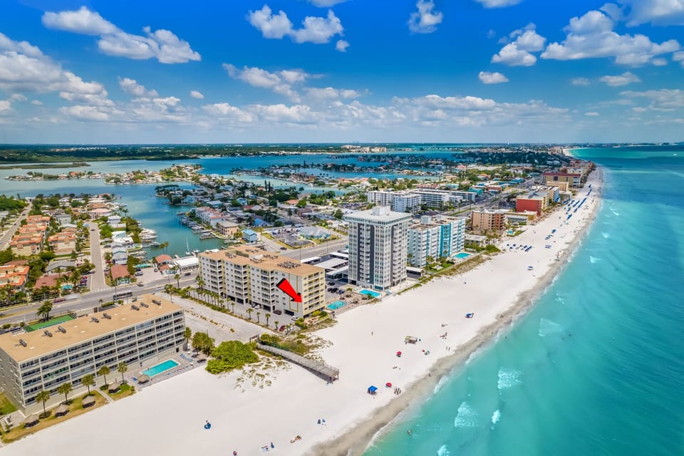 17450GulfBlvdRedingtonShores205Aerial-2