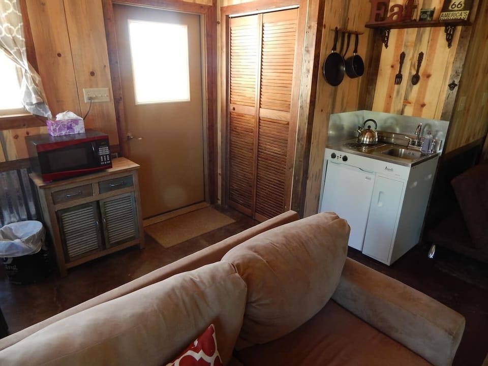 Little kitchenette and microwave in rec house