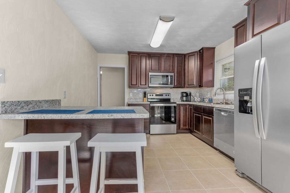 Dining Area/Kitchen