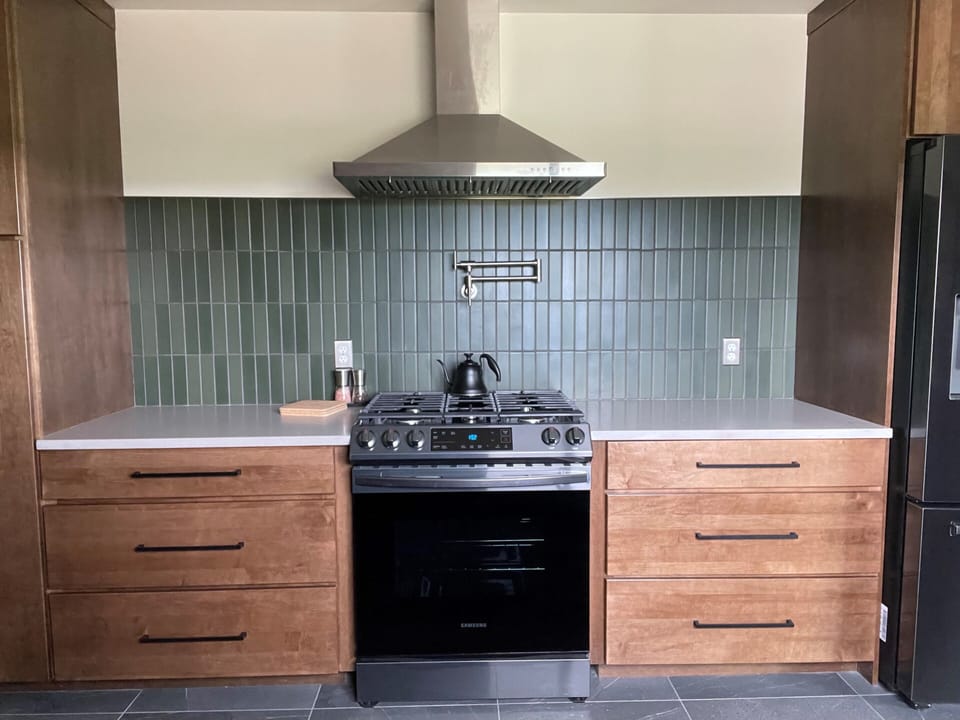 Gas Range and Vent Hood