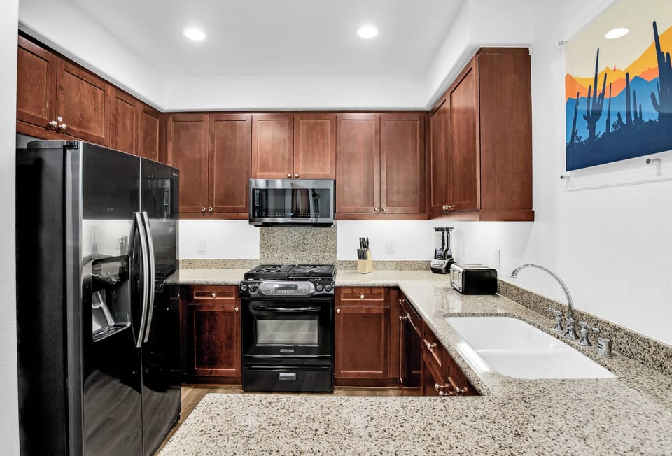 Fully equipped kitchen!