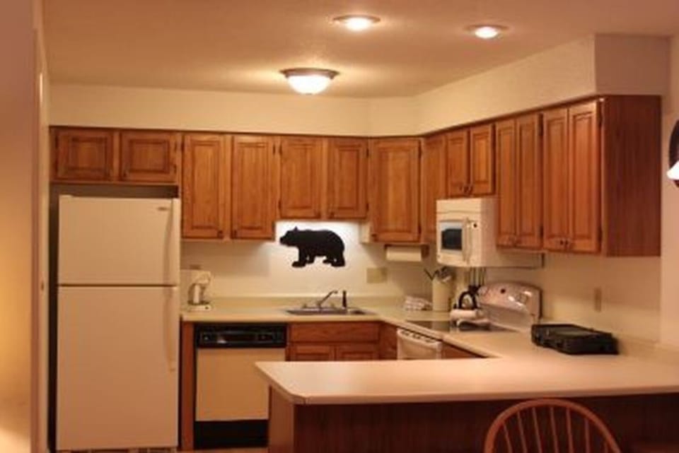 Full Kitchen