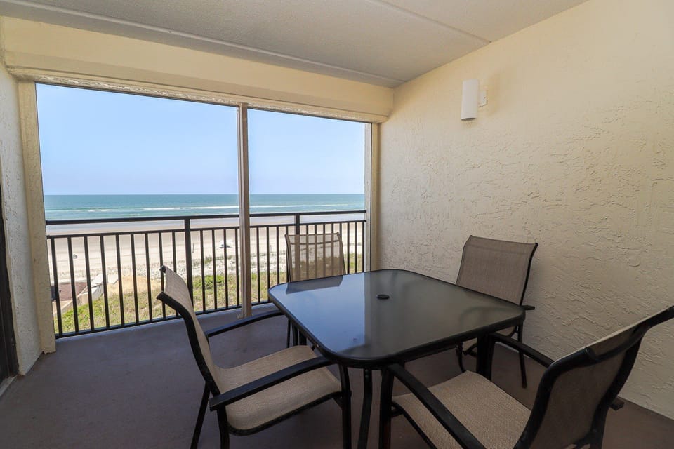St. Augustine Beach Rentals Primary Bedroom View