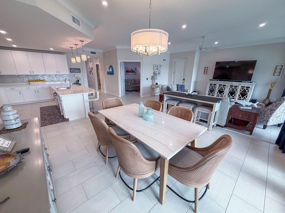 Dining and Kitchen