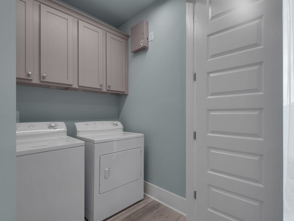 1st floor - Laundry area