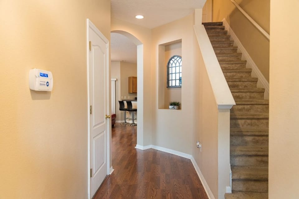 Entrance walkway and stair view 