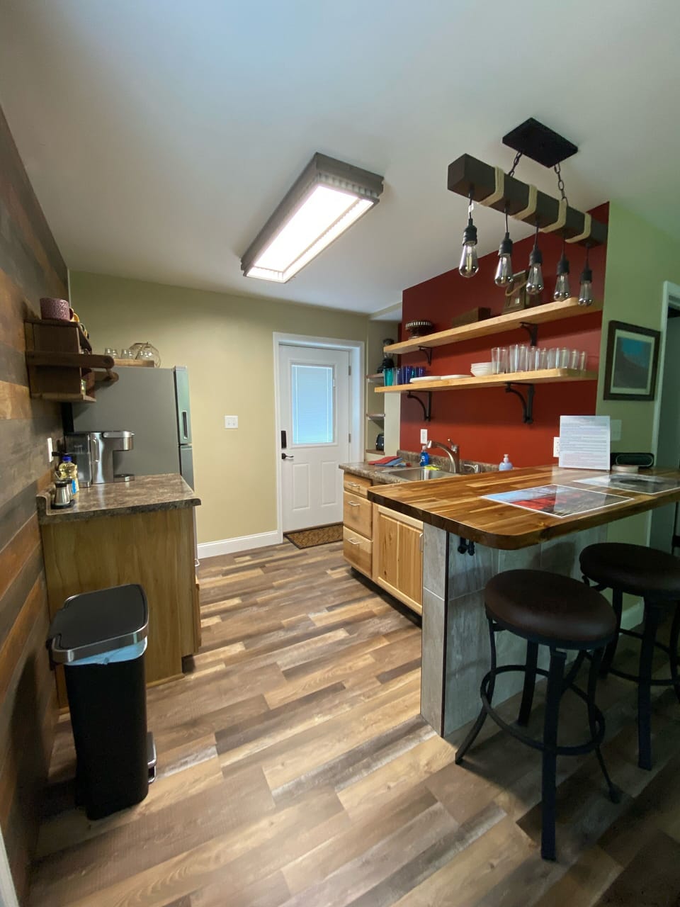 Bridge-view suite kitchenette. 