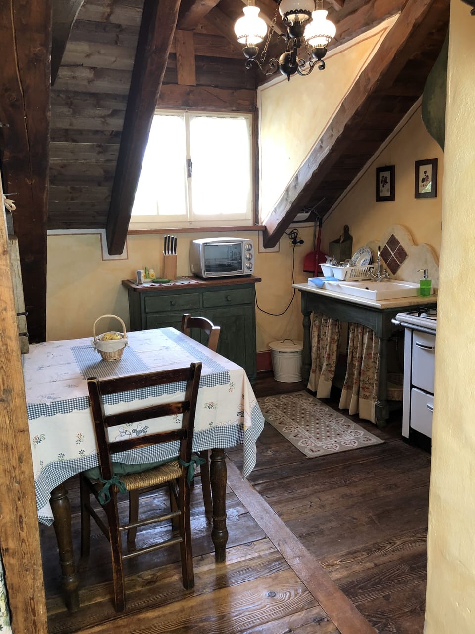 Private kitchen
