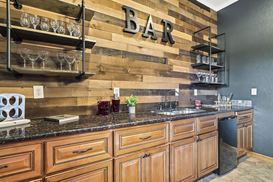 Wet Bar