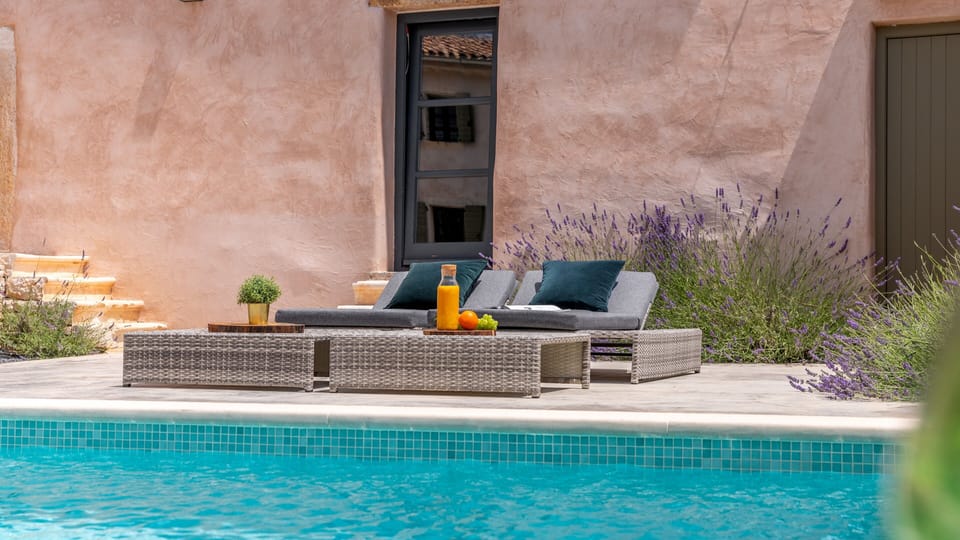 Sun loungers