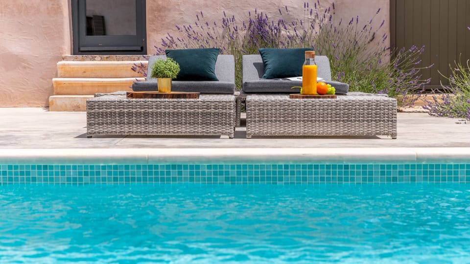 Sun loungers