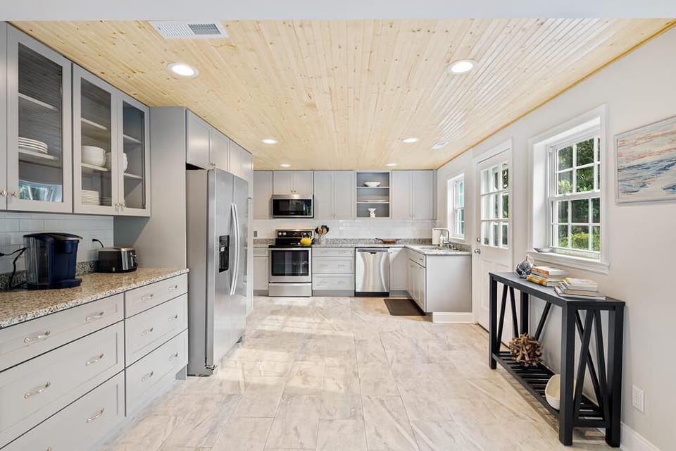 Large Kitchen