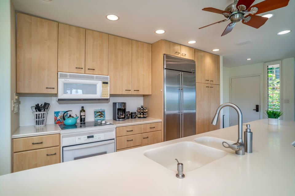 Spacious kitchen.