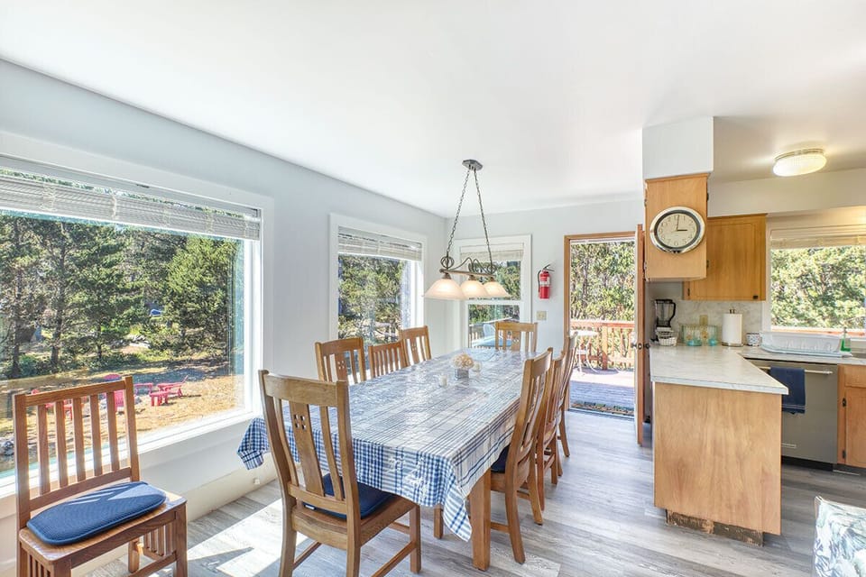 Sufficient space for a family meal with this table that seats 8