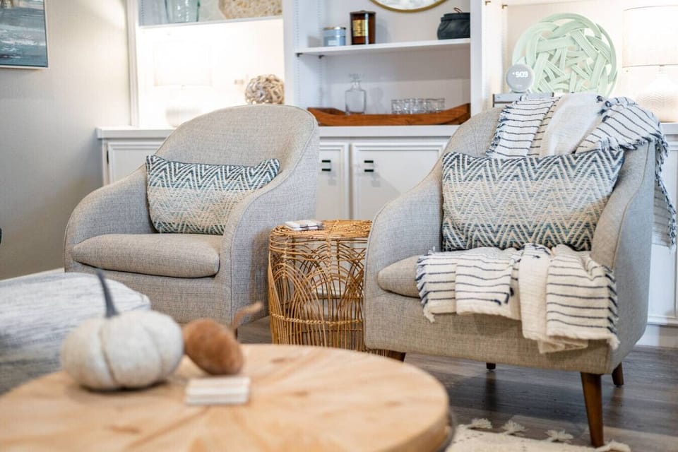 Living room seating view 3