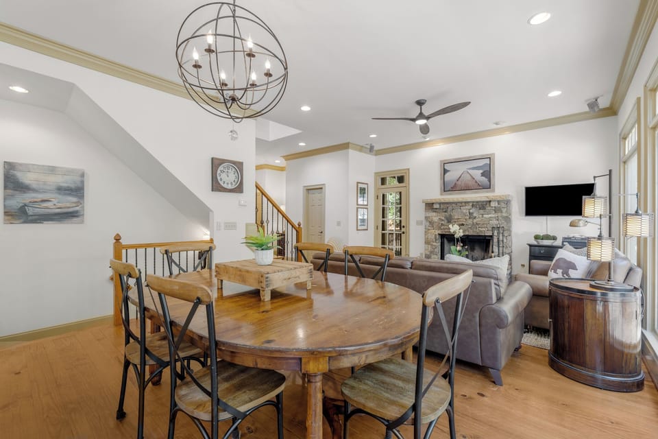 Dining Room - open concept