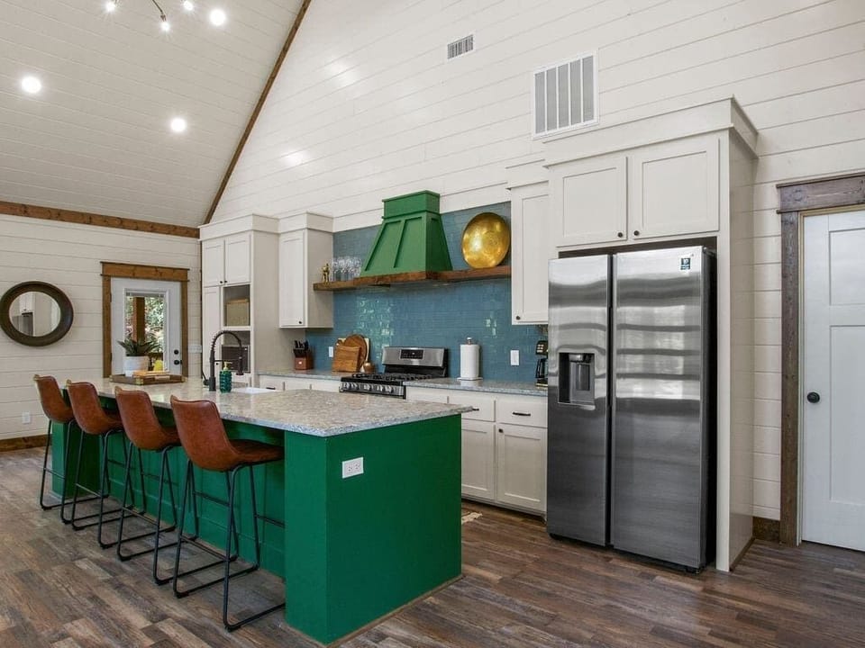 EvergreenDreams-Kitchen2