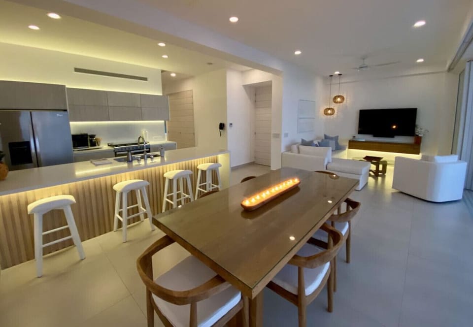 Dining and Kitchen area