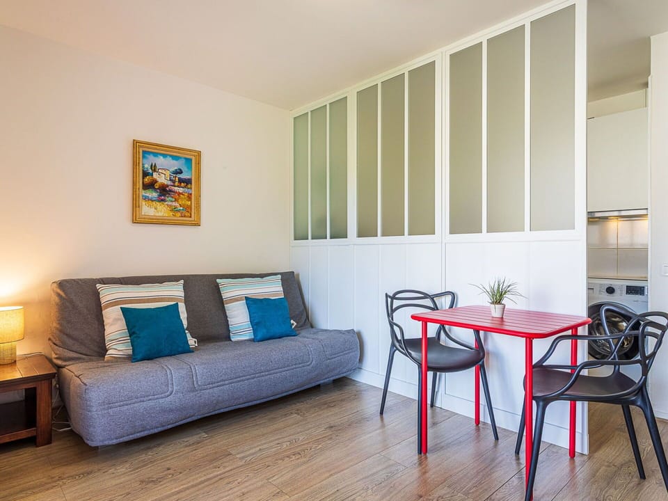 Furniture, Interior Design, Flooring, Floor, Wood, Room, Couch, Home, Ceiling, Apartment