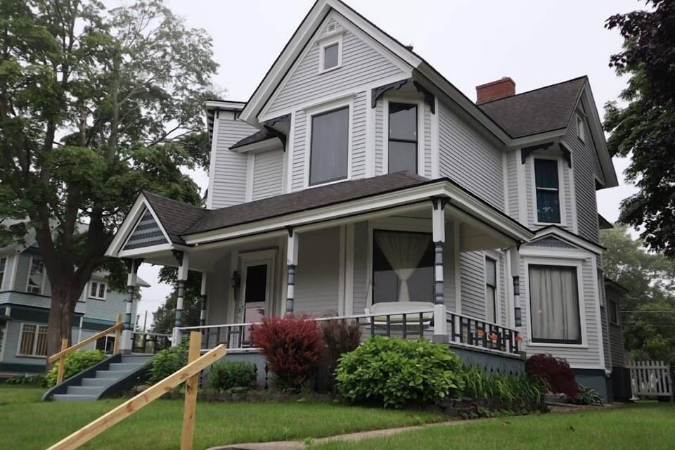 View from Ludington Ave