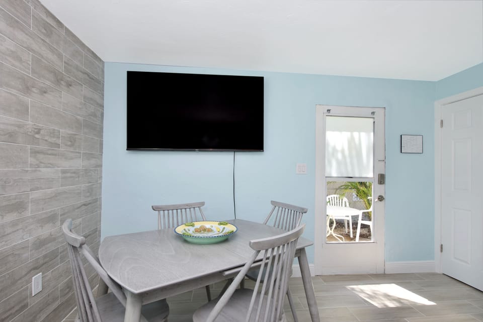 Dinning Room area and Entry way