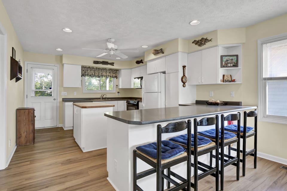 Large Open Kitchen