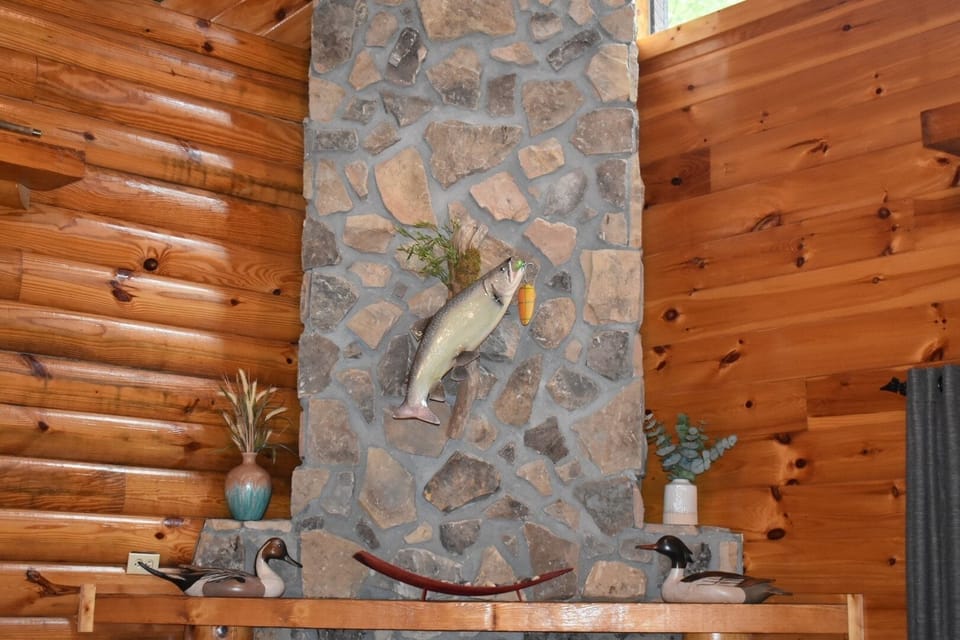 Building, Hardwood, Flagstone, Indoors, House