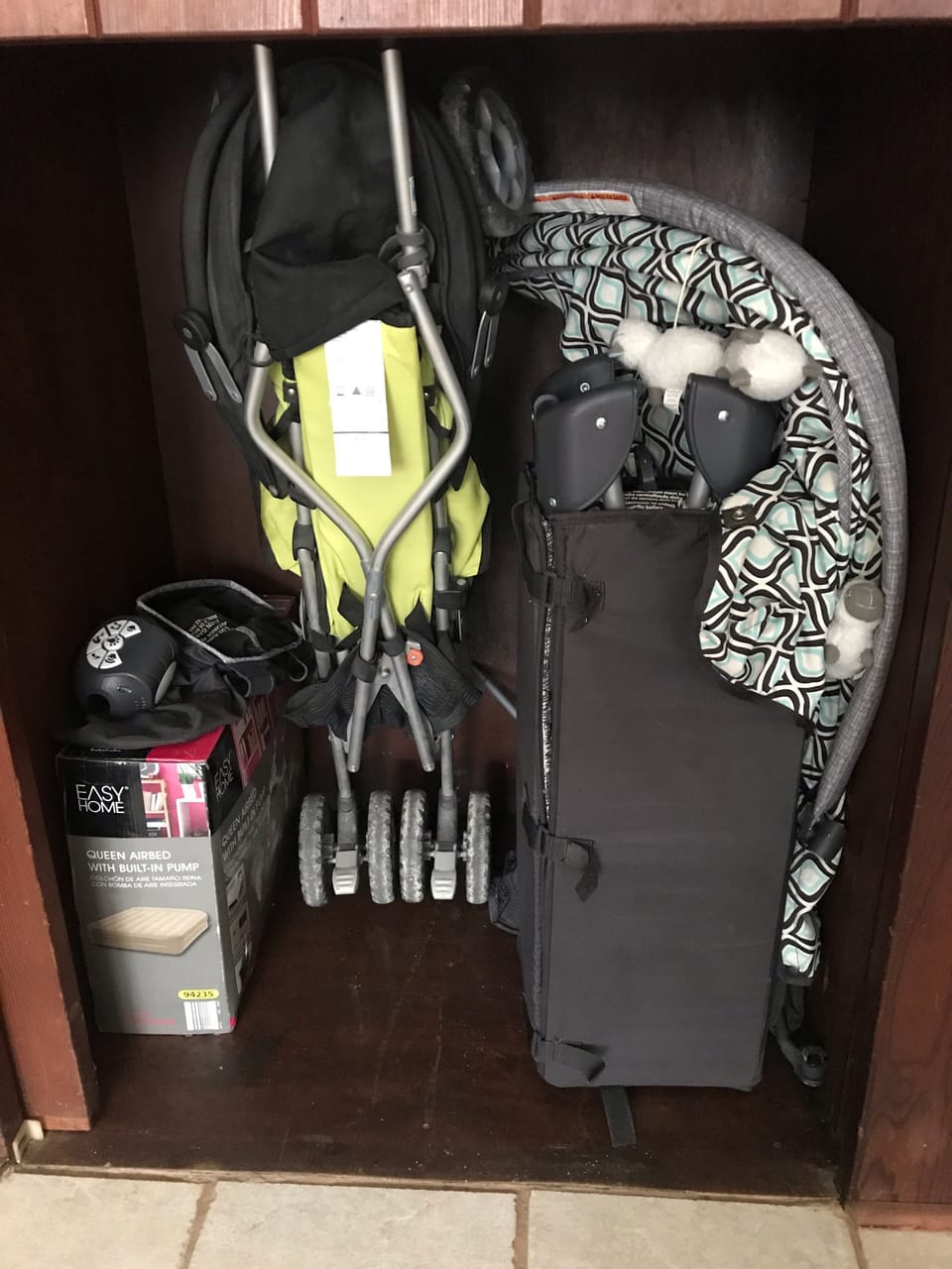 Pack n play and stroller 