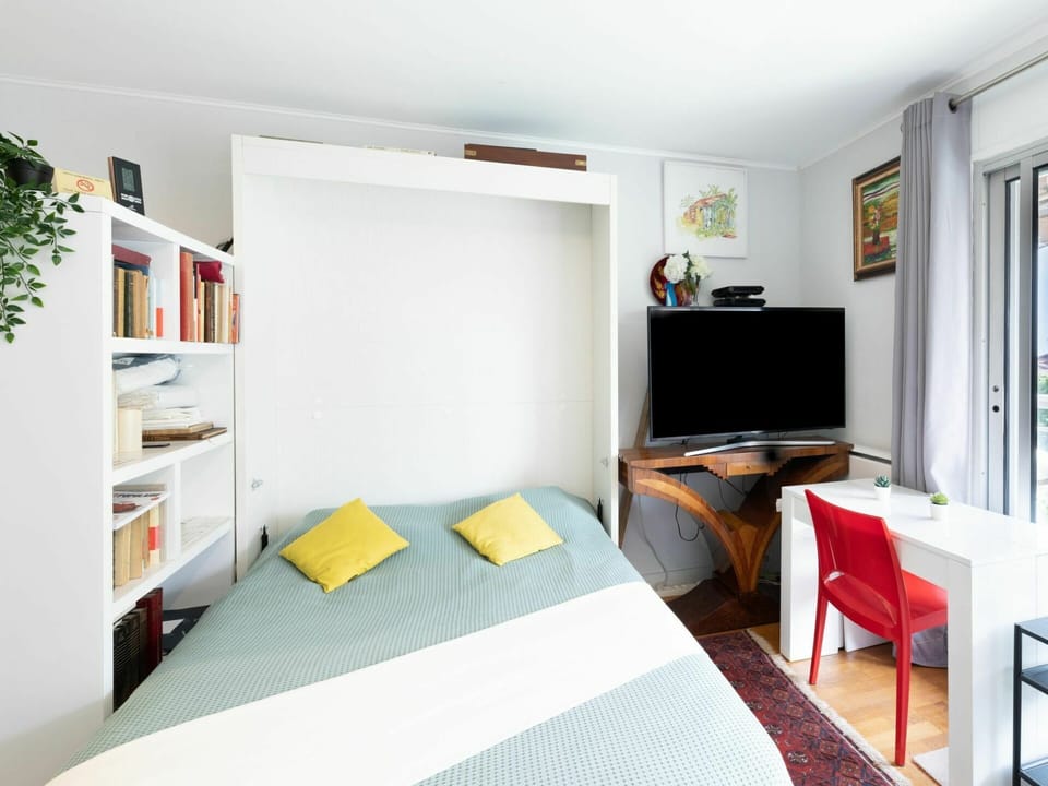 Furniture, Building, Table, Textile, Orange, Comfort, Interior Design, Floor, Chair