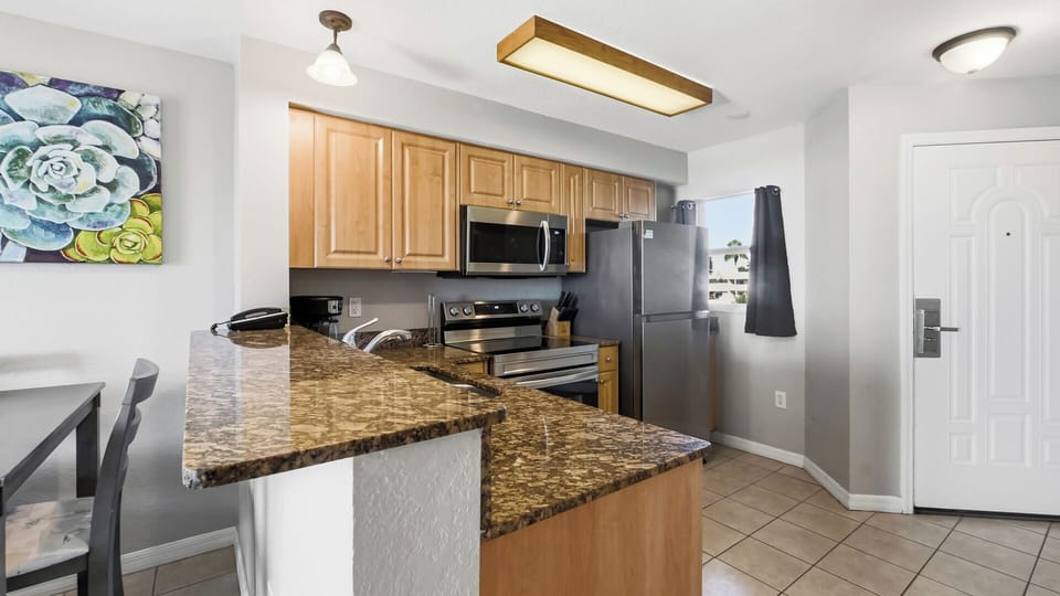 Surf Beach Room 304 Kitchen