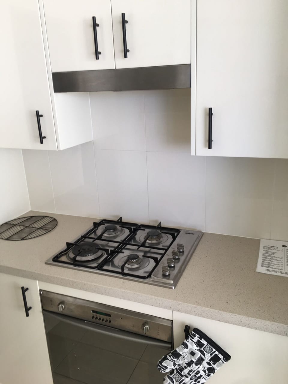 Kitchen stove