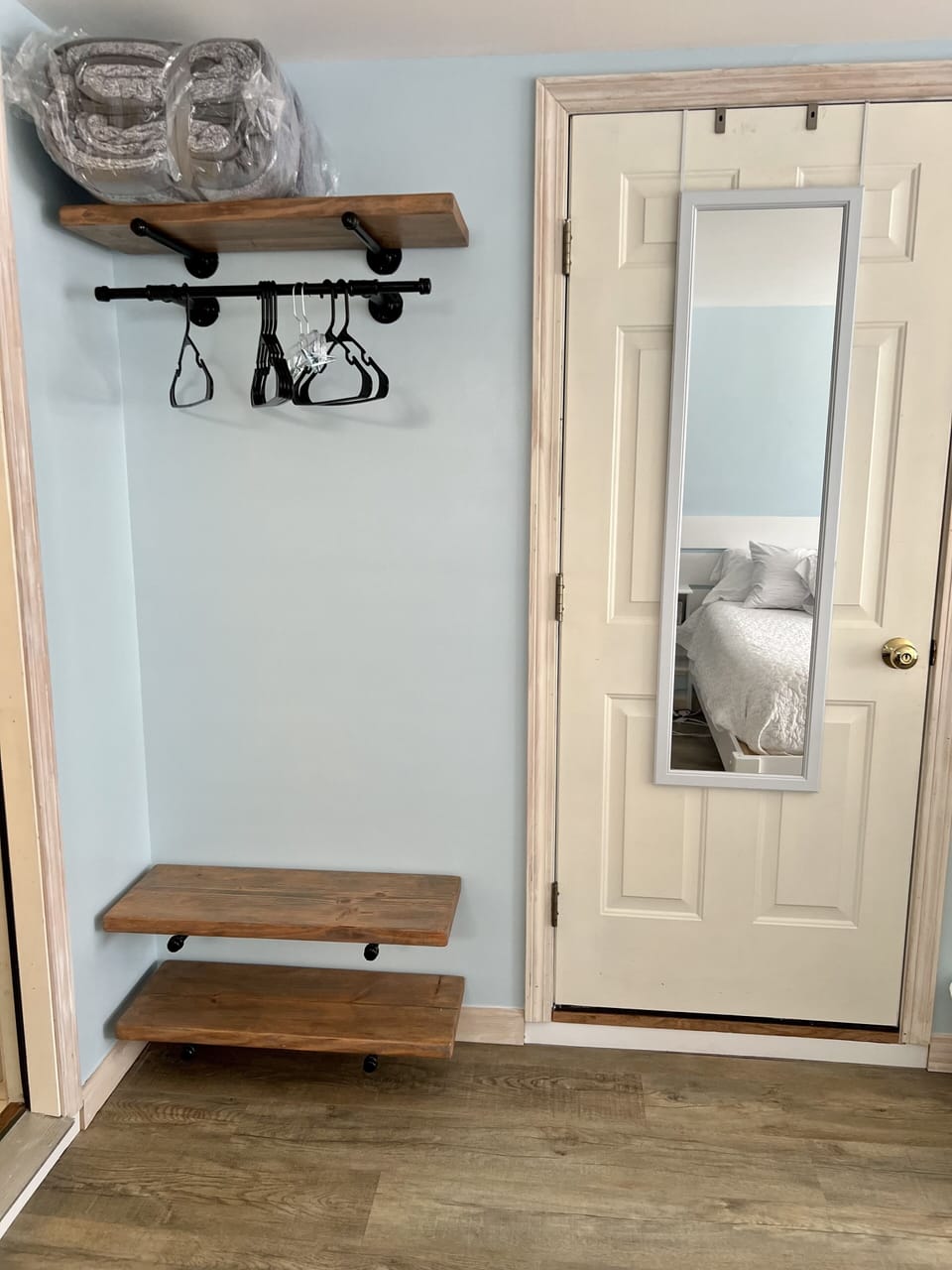 First floor, king bedroom, floating closet