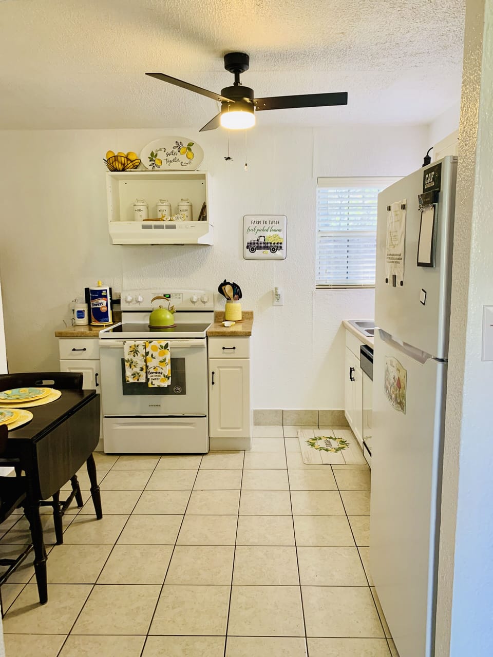 Full Kitchen