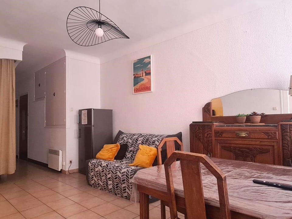 Charming apartment in Collioure center with balcony Apartment in Collioure