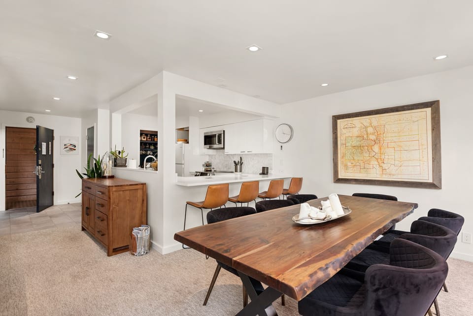 Dining room and bar stool seating