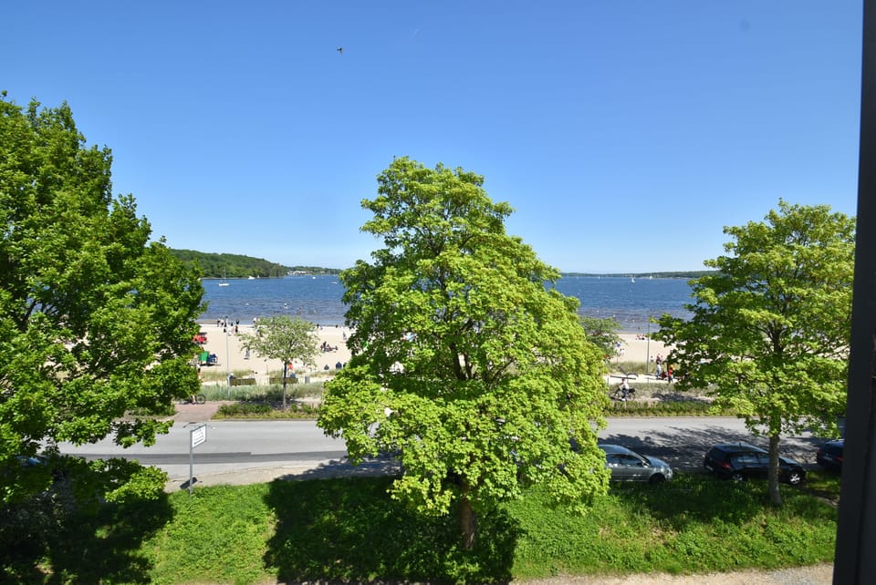 Beach/ocean view