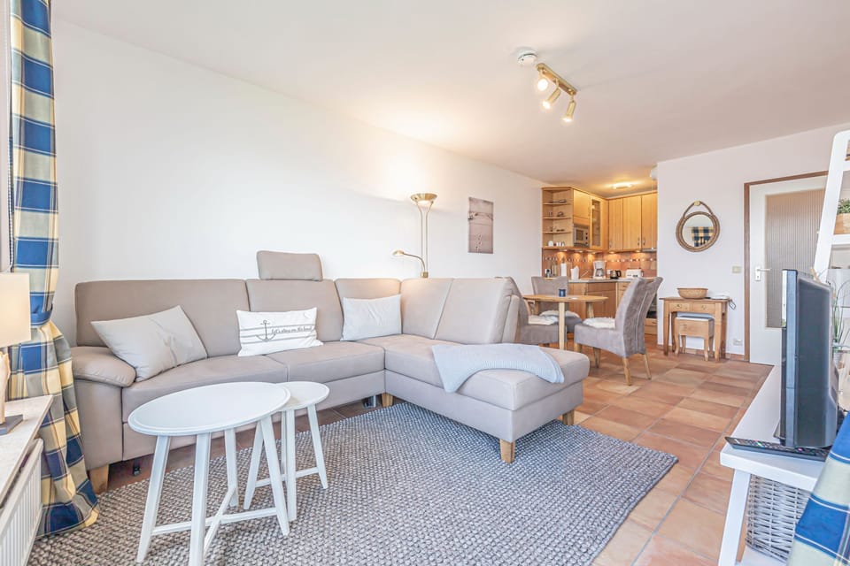 spacious, bright living area