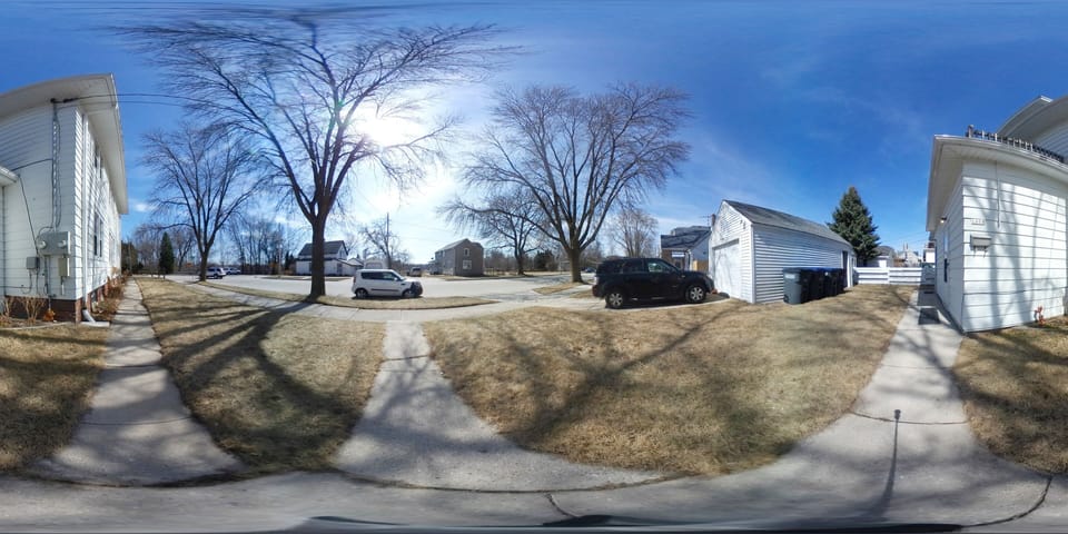 360 photo of backyard