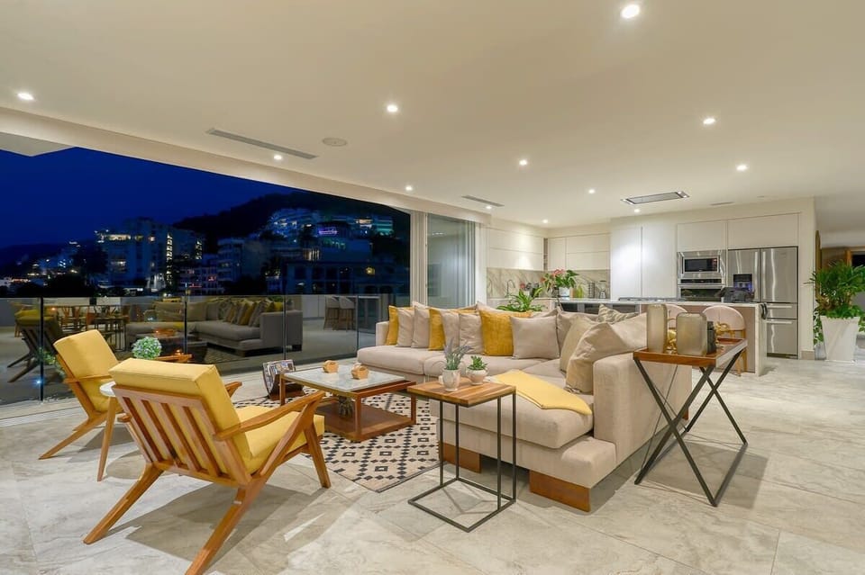 Open space concept living room.
Fully equipped kitchen