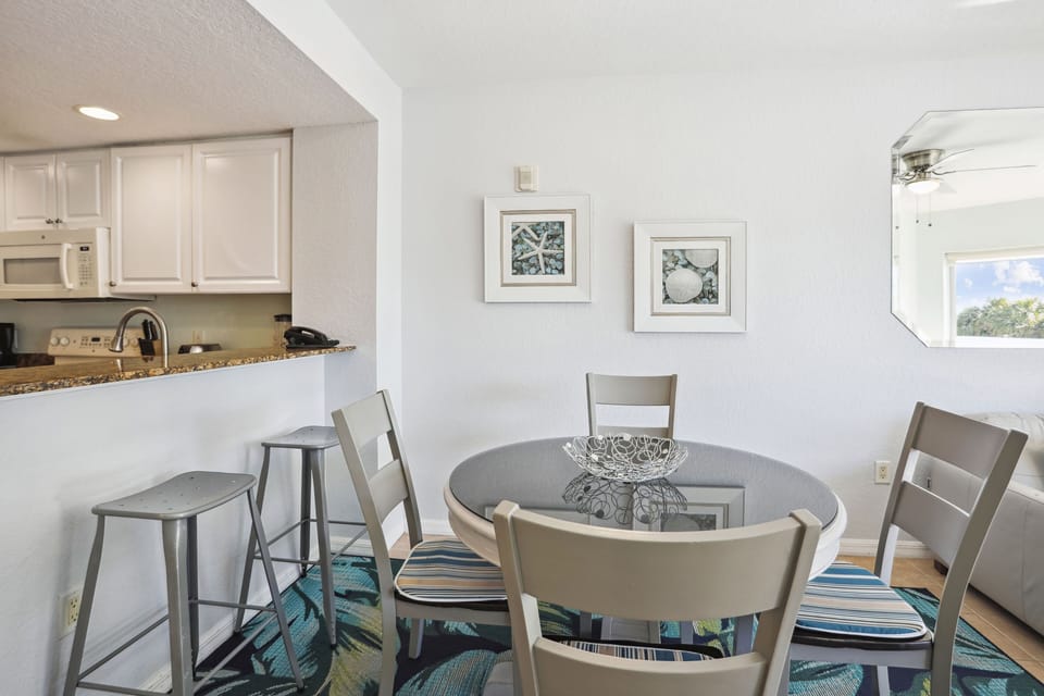 Dining Table and Extra Counter Seating