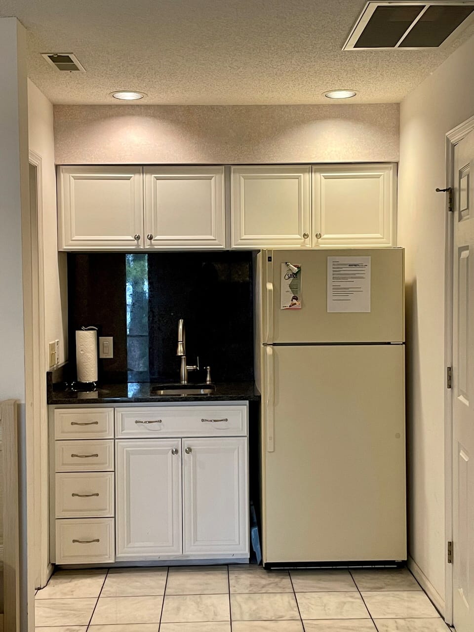 "mini suite" kitchen