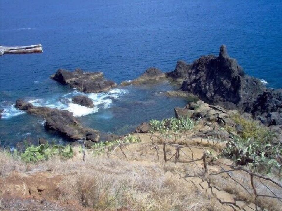 Along the Promenade