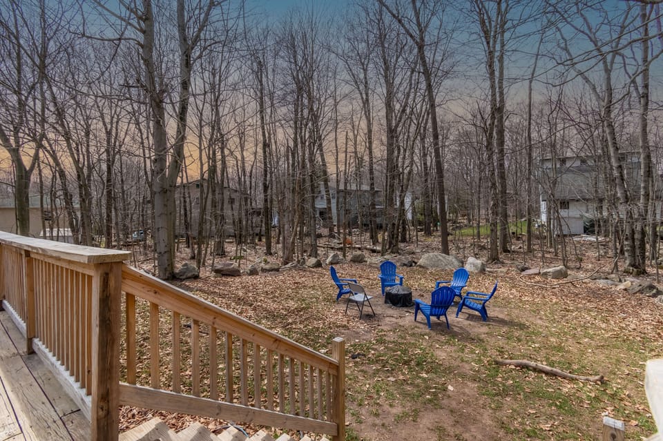 Firepit with Adironak chairs around