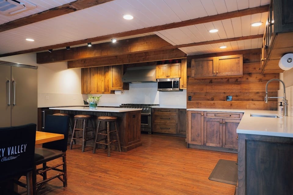 Sky Valley Chateau - Steamboat Springs, CO - Commercial Kitchen with Appliances